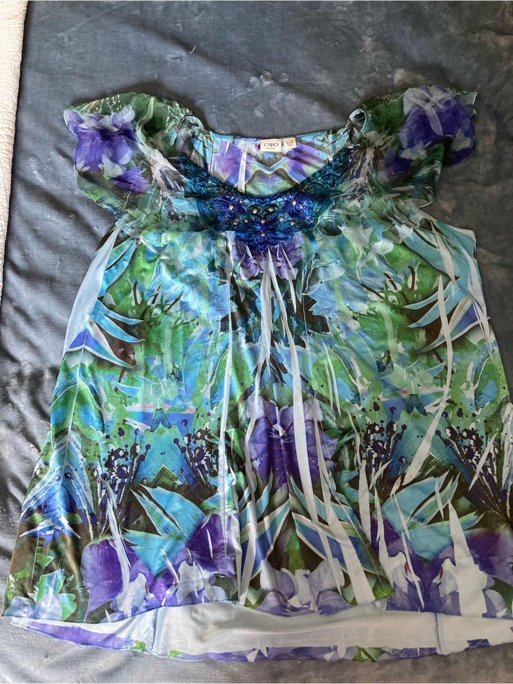 Cato Floral Top Camisole in Green, Blue & Purple Beaded Neckline Cap Sleeve 26W